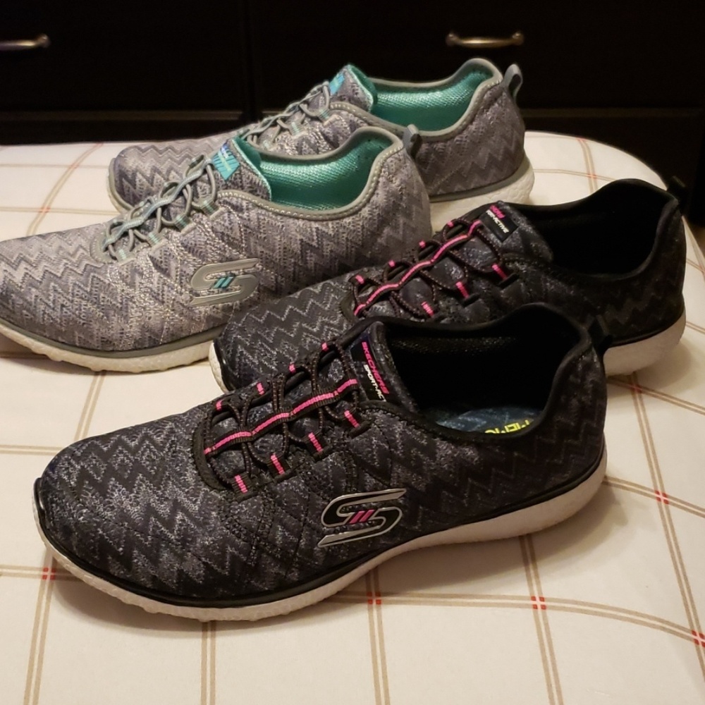Skechers shoes (2 pair)